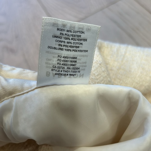 NWT Aritzia Babaton Giselle IvoryTweed pearl skirt size 2 - Picture 8 of 9